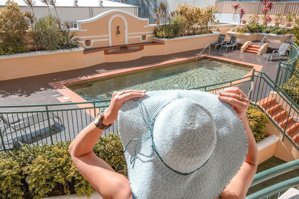 Il Palazzo Holiday Apartments Кэрнс Экстерьер фото