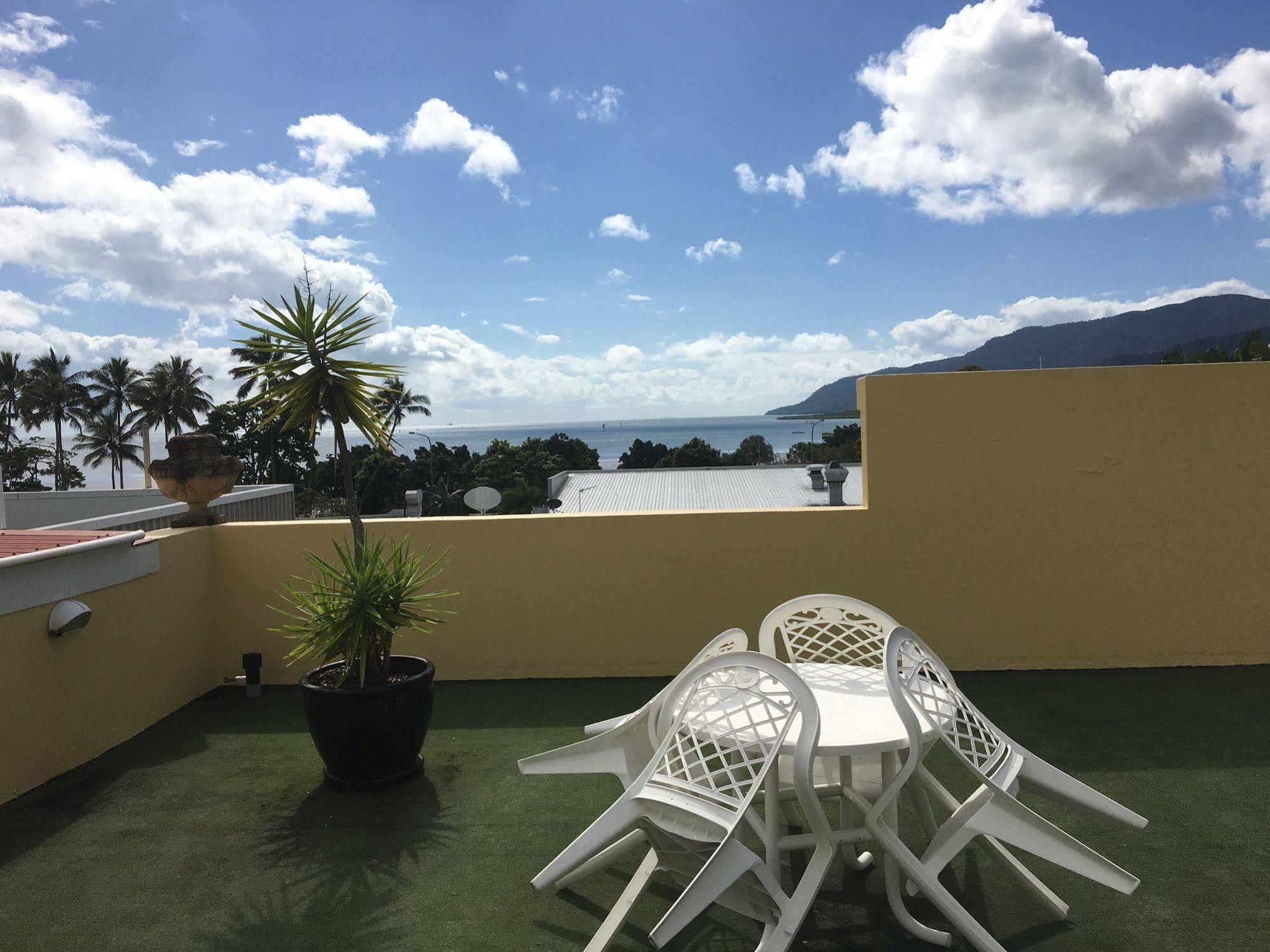 Il Palazzo Holiday Apartments Кэрнс Экстерьер фото