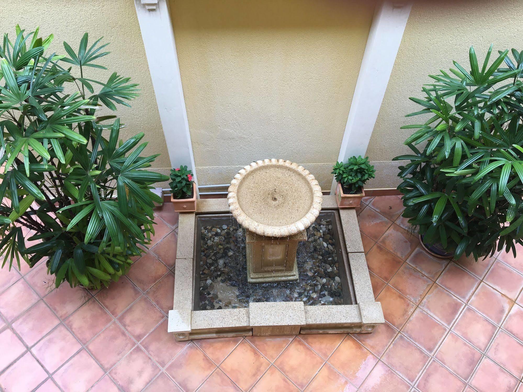 Il Palazzo Holiday Apartments Кэрнс Экстерьер фото